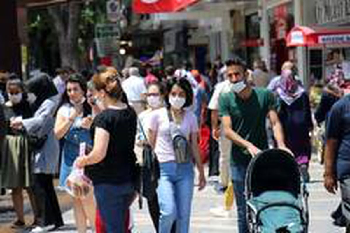Malatya\'da maske kuralına uyuluyor