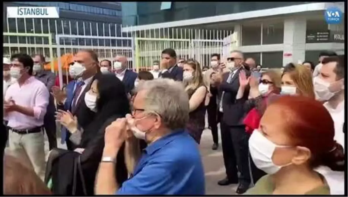 Yeni Baro Yasasına Karşı Çıkan Baro Başkanları Ankara\'ya Yürüyor