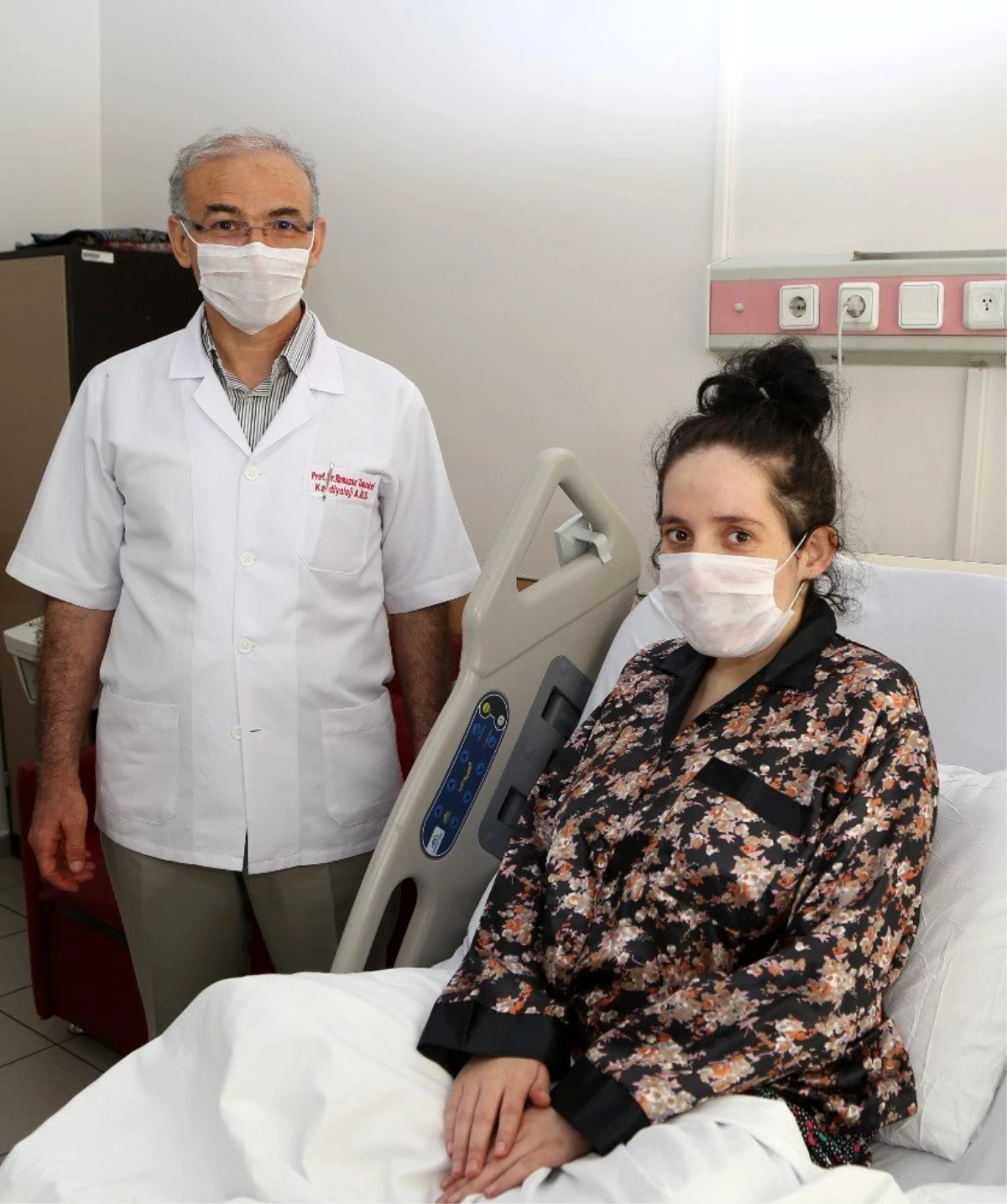 Doğuştan kalp hastası hamile kadına, ERÜ\'de başarılı kalp operasyonu