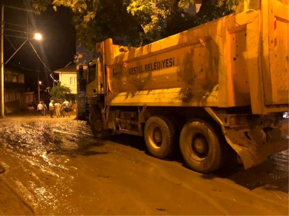 Dudaklı köyü sakinleri geceyi komşu köylerde geçiriyor