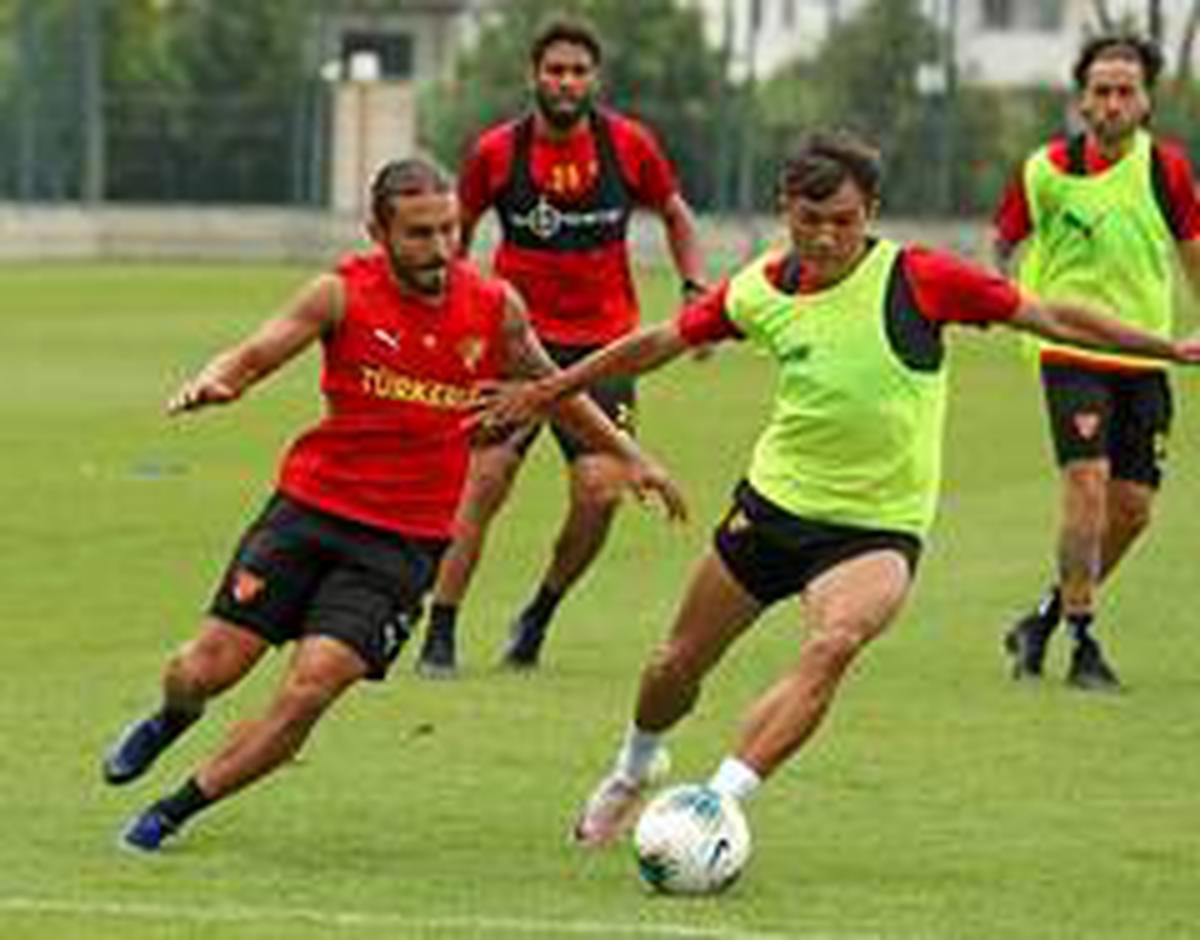 Göztepe\'de Alanyaspor maçı hazırlıkları sürüyor