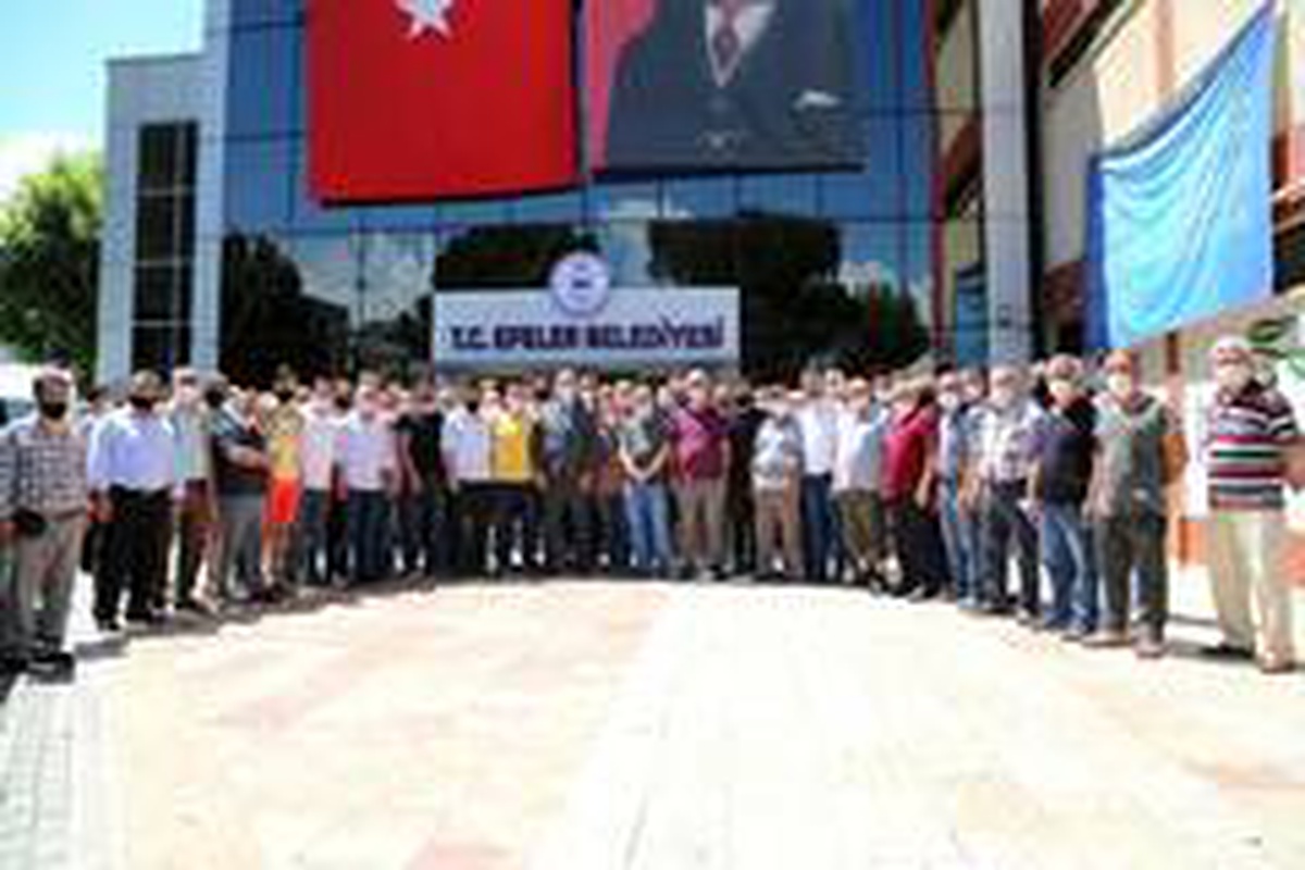 Pazar esnafı, Efeler Belediyesi\'nden memnun ayrıldı