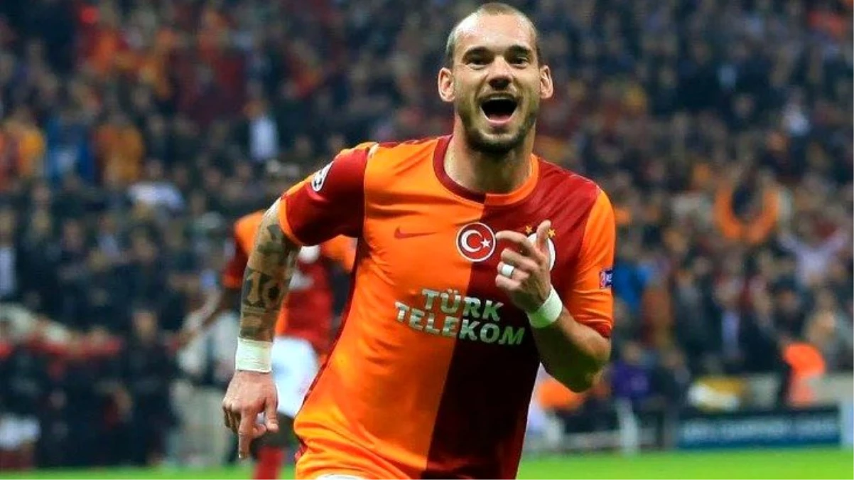 Hayatını kaleme alan Wesley Sneijder: Galatasaray\'ı çalıştırmak istiyorum