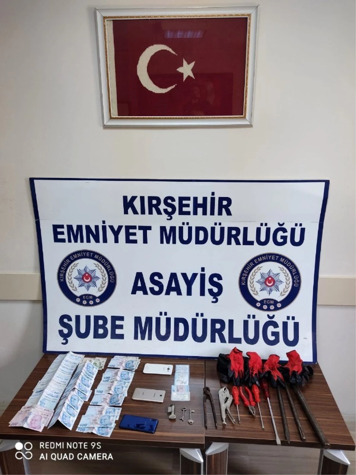 Kırşehir\'de hırsızlık, 3 şüpheli yakalandı