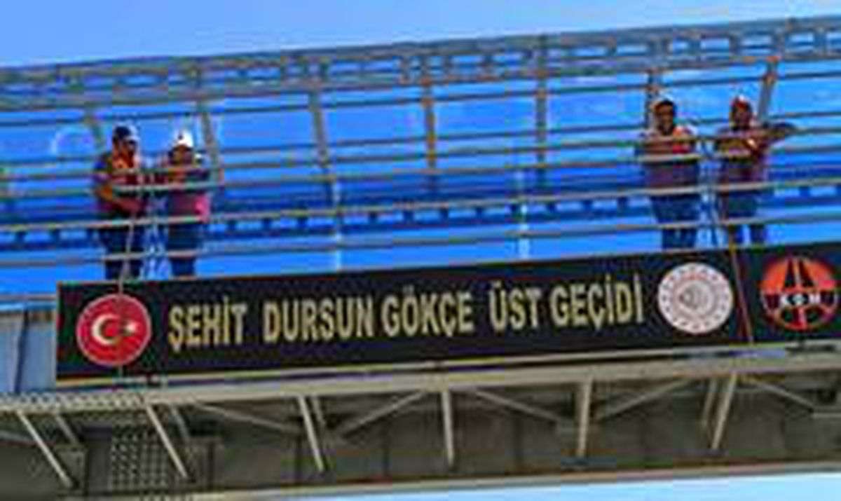 Şehit Dursun\'un adı üstgeçide konuldu