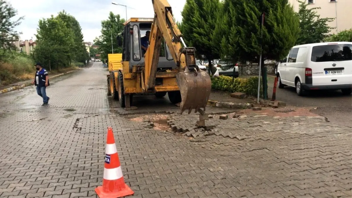 Başiskele\'de cadde ve sokaklardaki sorunlar çözülüyor