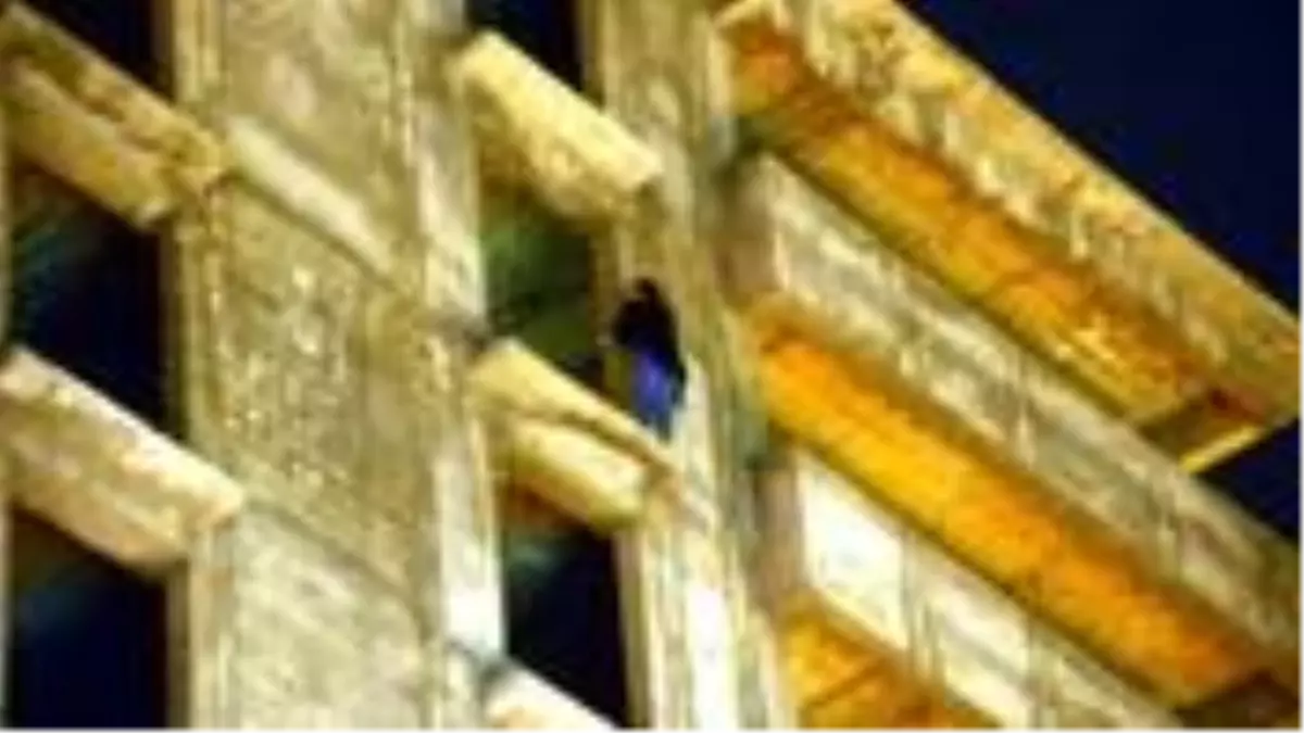 Eşinin boşanma davası açtığını öğrenen kadın intihara kalkıştı