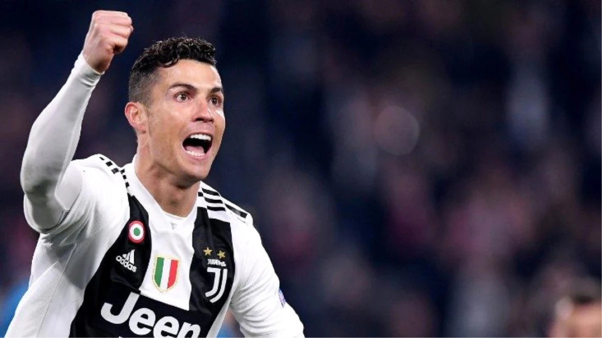 Juventus\'lu Ronaldo, Lecce maçı öncesi 130 milyon TL\'lik yatında yaptığı tatille stres attı