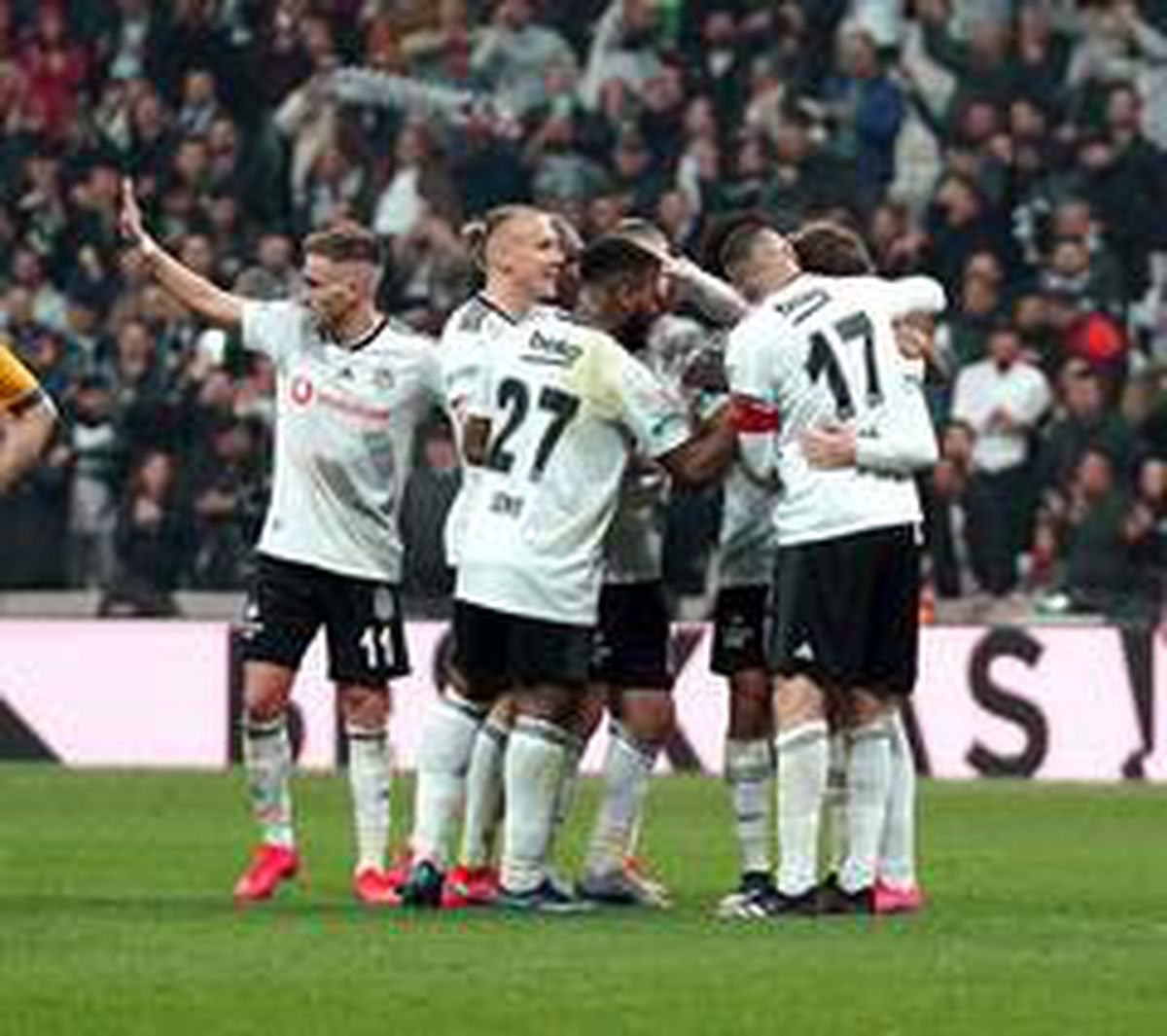 Kartal\'da hedef seriye geçmek