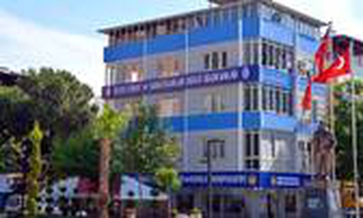 Başkanlar el ele verdi, Köşk esnafı modern bir binaya kavuştu