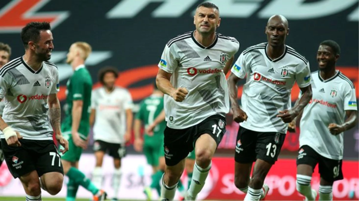 Burak Yılmaz, Konyaspor\'a karşı oynadığı son 6 maçta 8. golünü attı