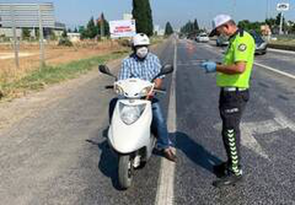 Son dakika! İzmir\'de drone destekli motosiklet denetimi
