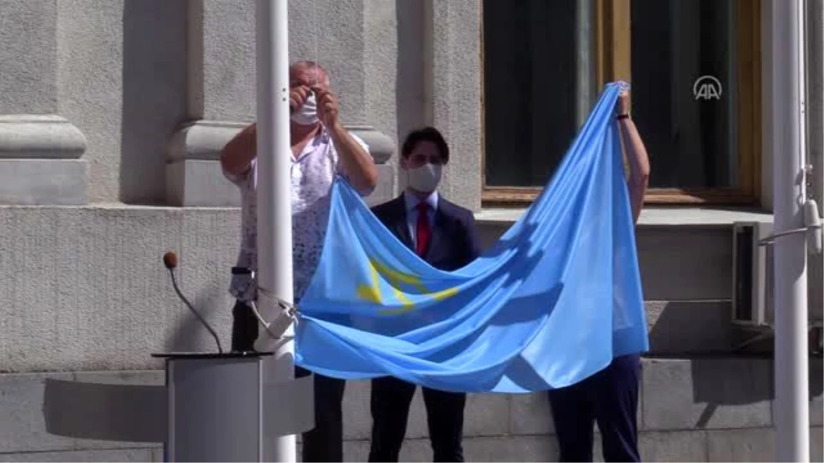 "Kırım Tatar Milli Bayrak Günü" kutlandı - KİEV