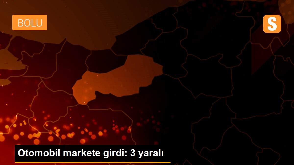 Otomobil markete girdi: 3 yaralı