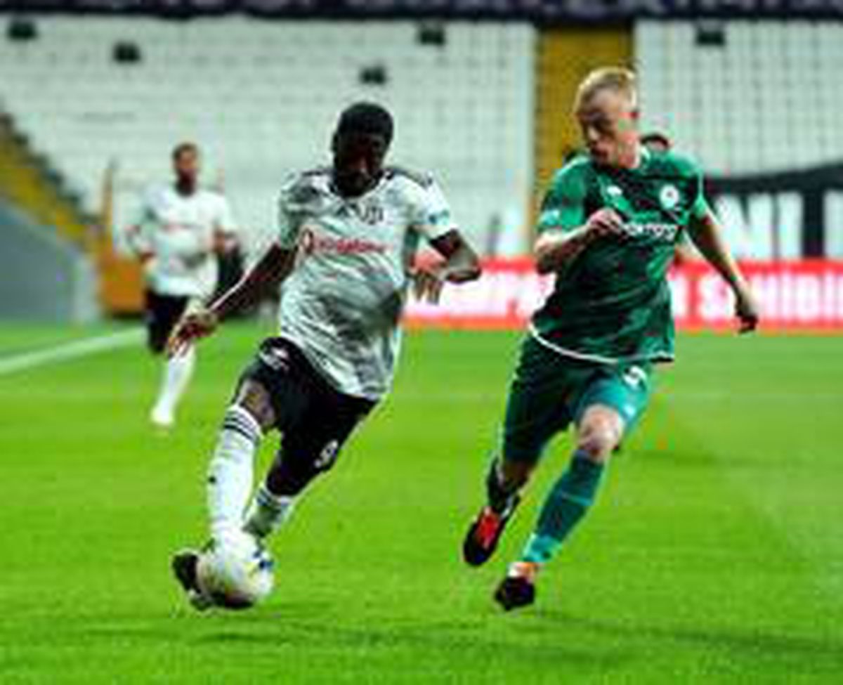 Süper Lig: Beşiktaş: 0 Konyaspor: 0 (Maç devam ediyor)