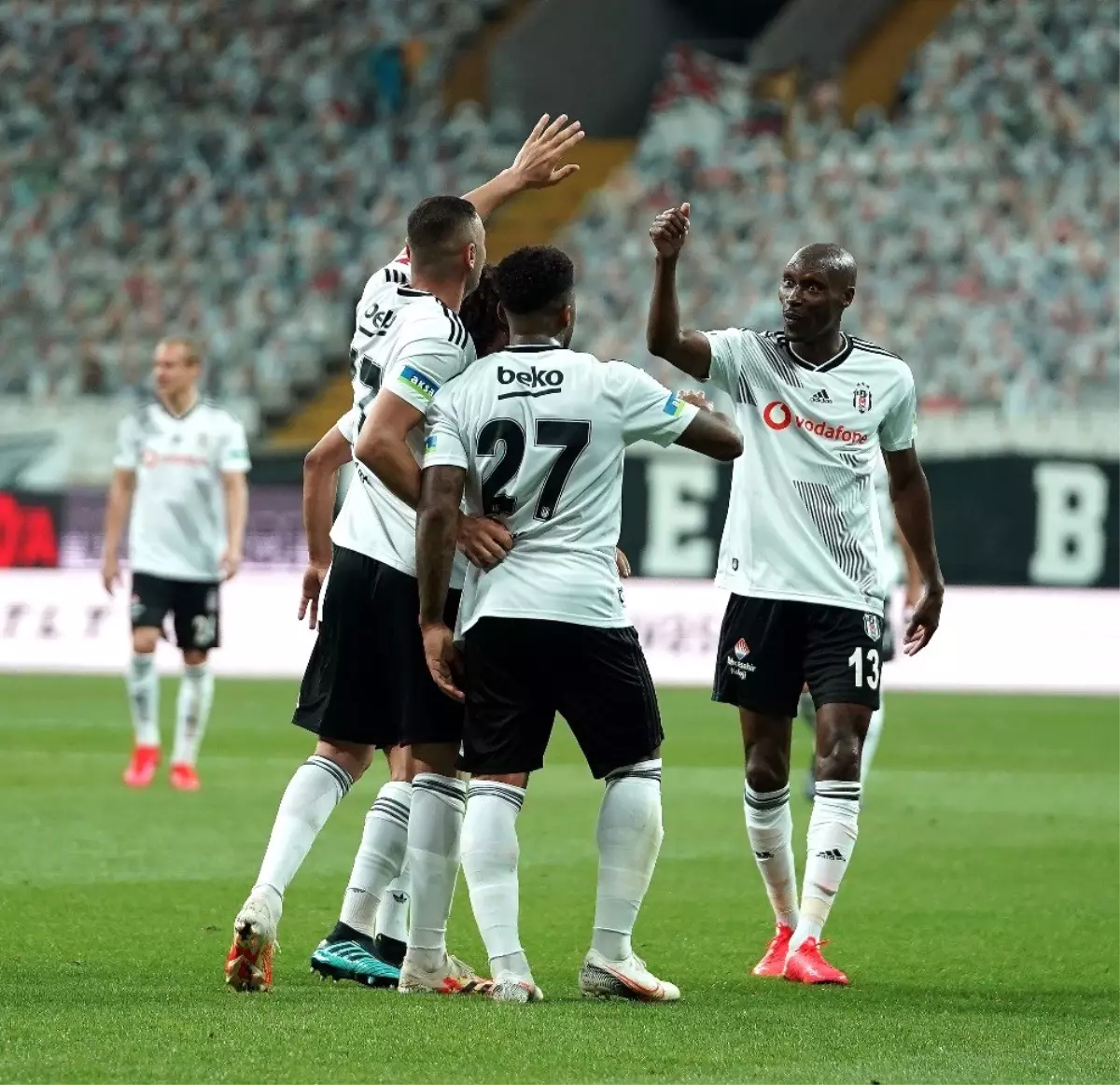 Süper Lig: Beşiktaş: 3 İ.H. Konyaspor: 0 (Maç sonucu)