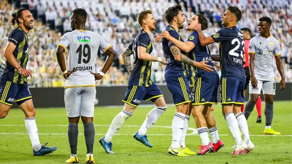 Fenerbahçe, evinde Yeni Malatyaspor\'u 3-2 mağlup etti