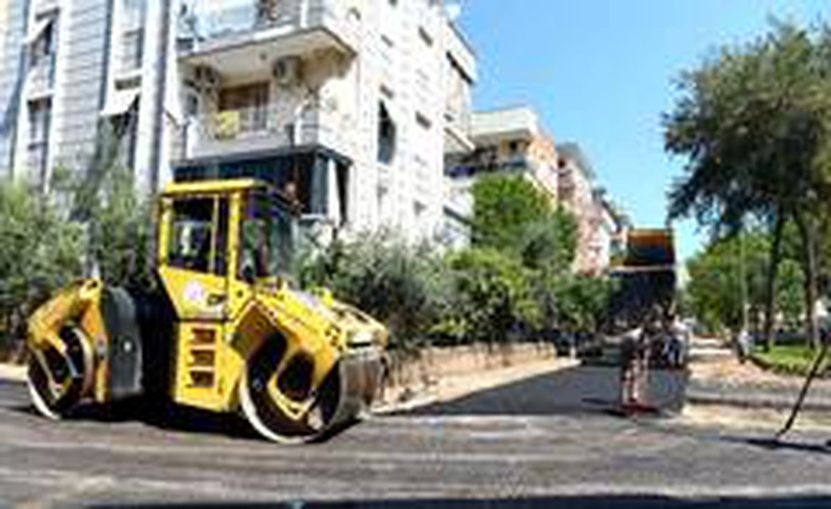 Konuksever\'de 12 bin 599 metre uzunluğundaki cadde ve sokakların asfaltı yenileniyor