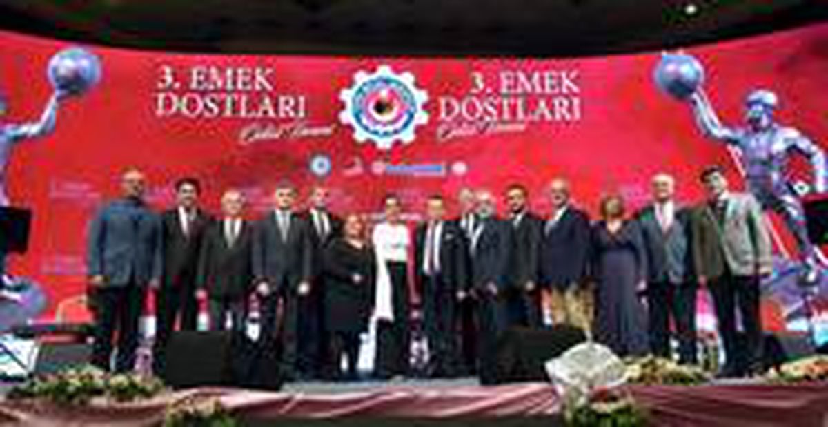 \'Emek Dostu\' akademisyene anlamlı ödül