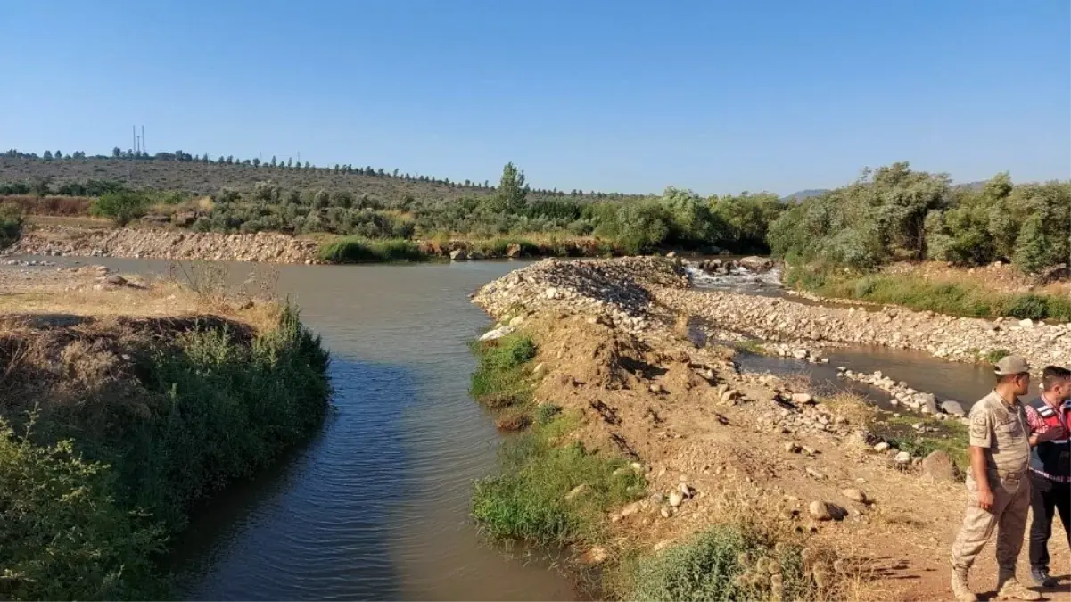 Hatay\'da 2\'si çocuk 3 kişi boğularak can verdi