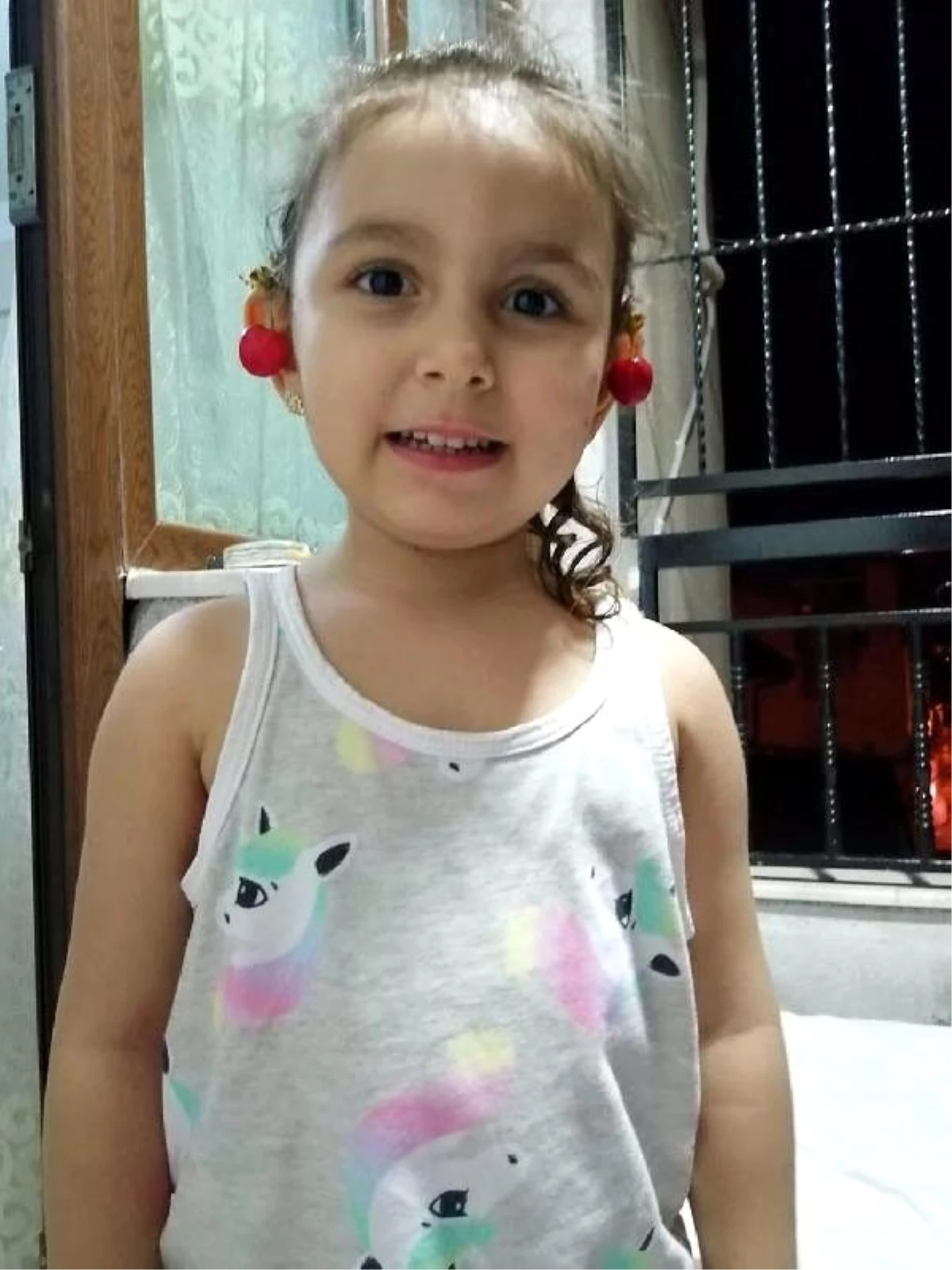 4 yaşındaki kızını yastıkla boğdu, çelişkili ifadesi cinayeti ortaya çıkardı