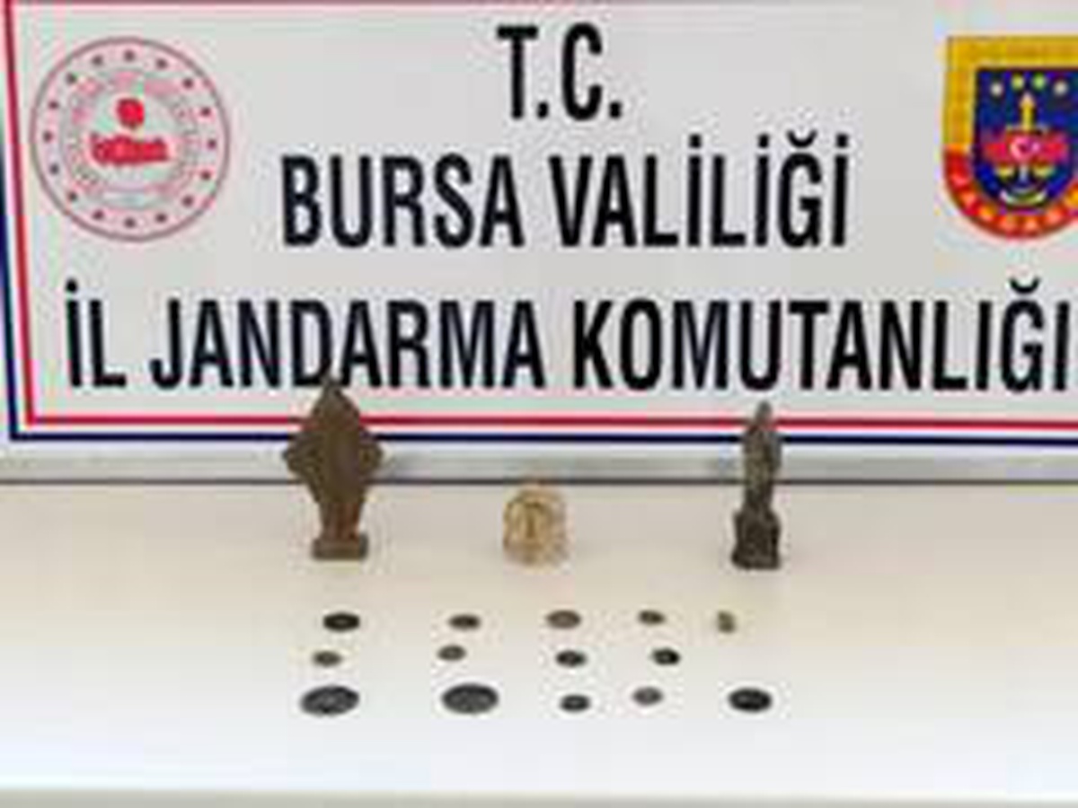 Bursa\'da tarihi eser kaçakçıları suçüstü yakalandı