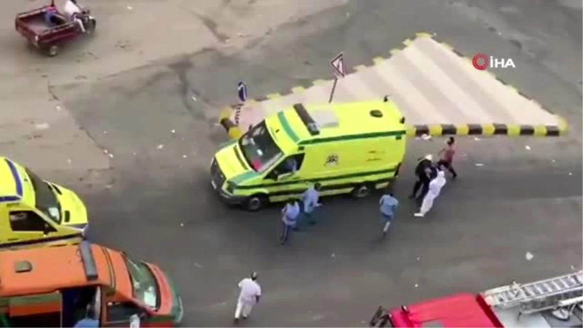 Mısır\'da hastanede yangın: 7 ölü