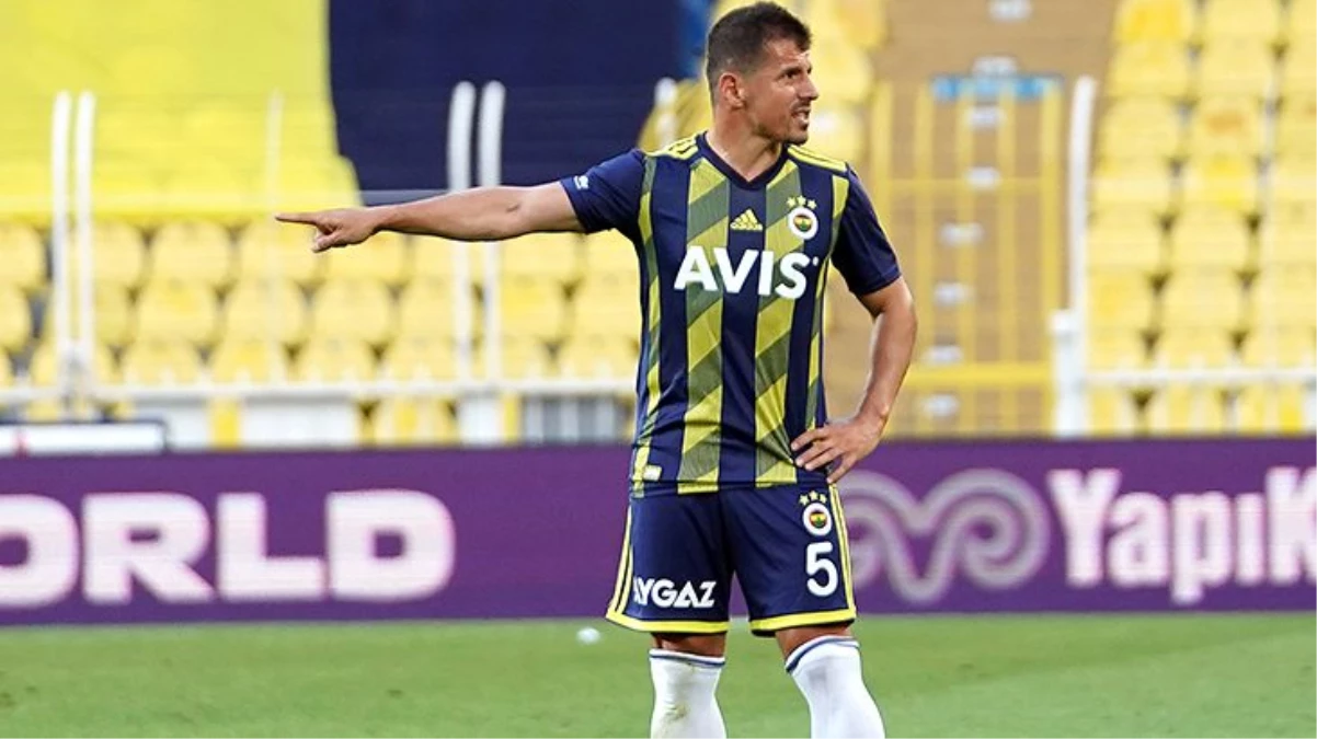 Sezon sonunda futbolu bırakacak Emre Belözoğlu için duayen isimlerden sürpriz iddia: 1 yıl daha oynayabilir