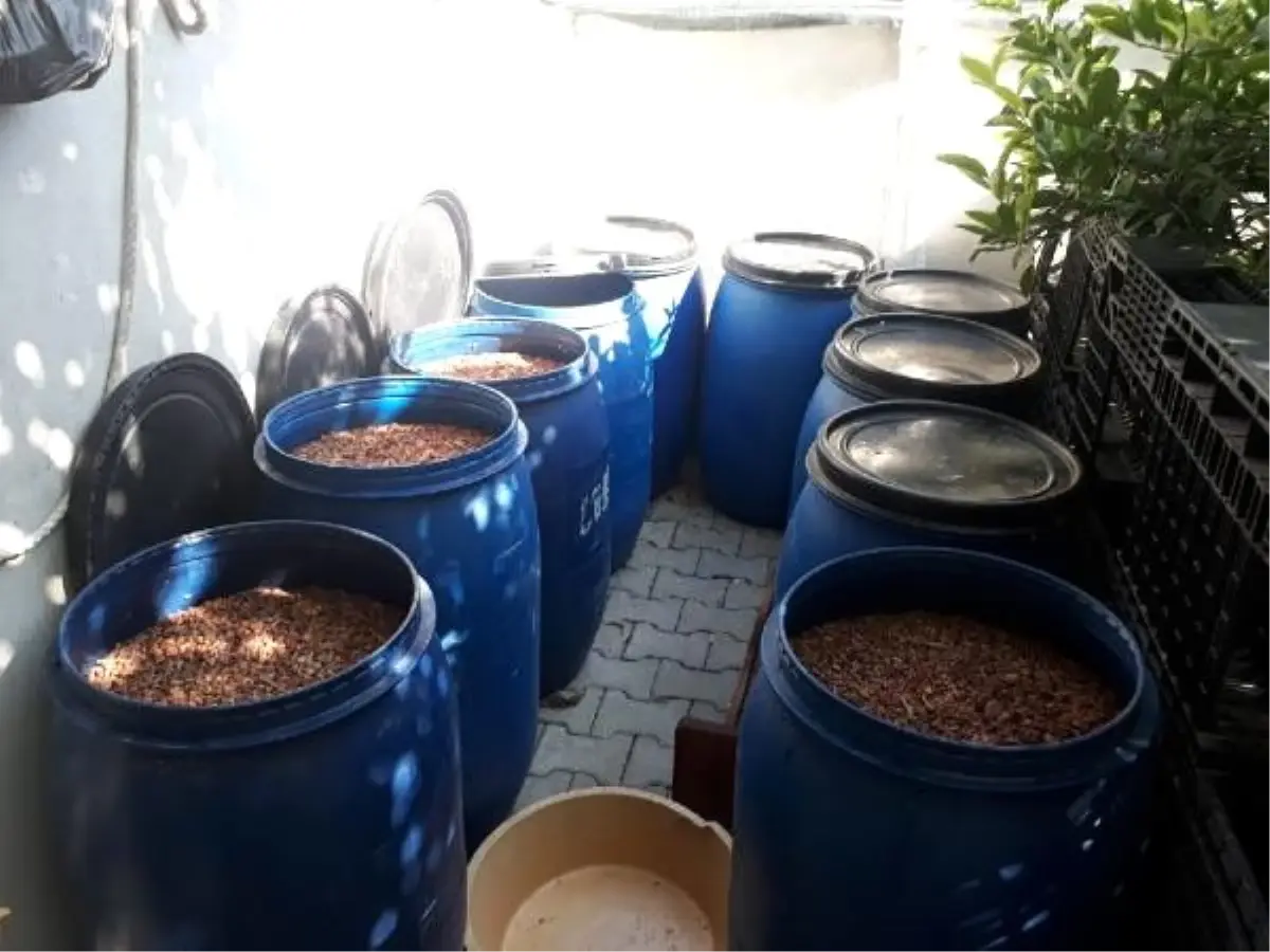 Adana\'da bin 575 litre sahte içki ele geçirildi