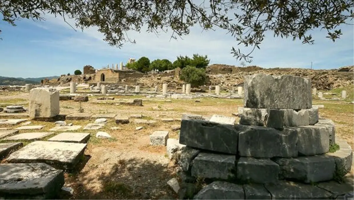 Dünya mirası Bergama\'nın tarihini değiştiren yeni buluntular ortaya çıktı