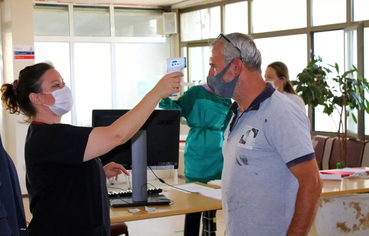 EÜ Diş Hekimliği Fakültesi, yeni normalleşme döneminde hasta kabulüne başladı