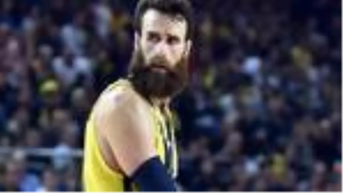 Fenerbahçe Beko\'da Gigi Datome ile yollar ayrıldı