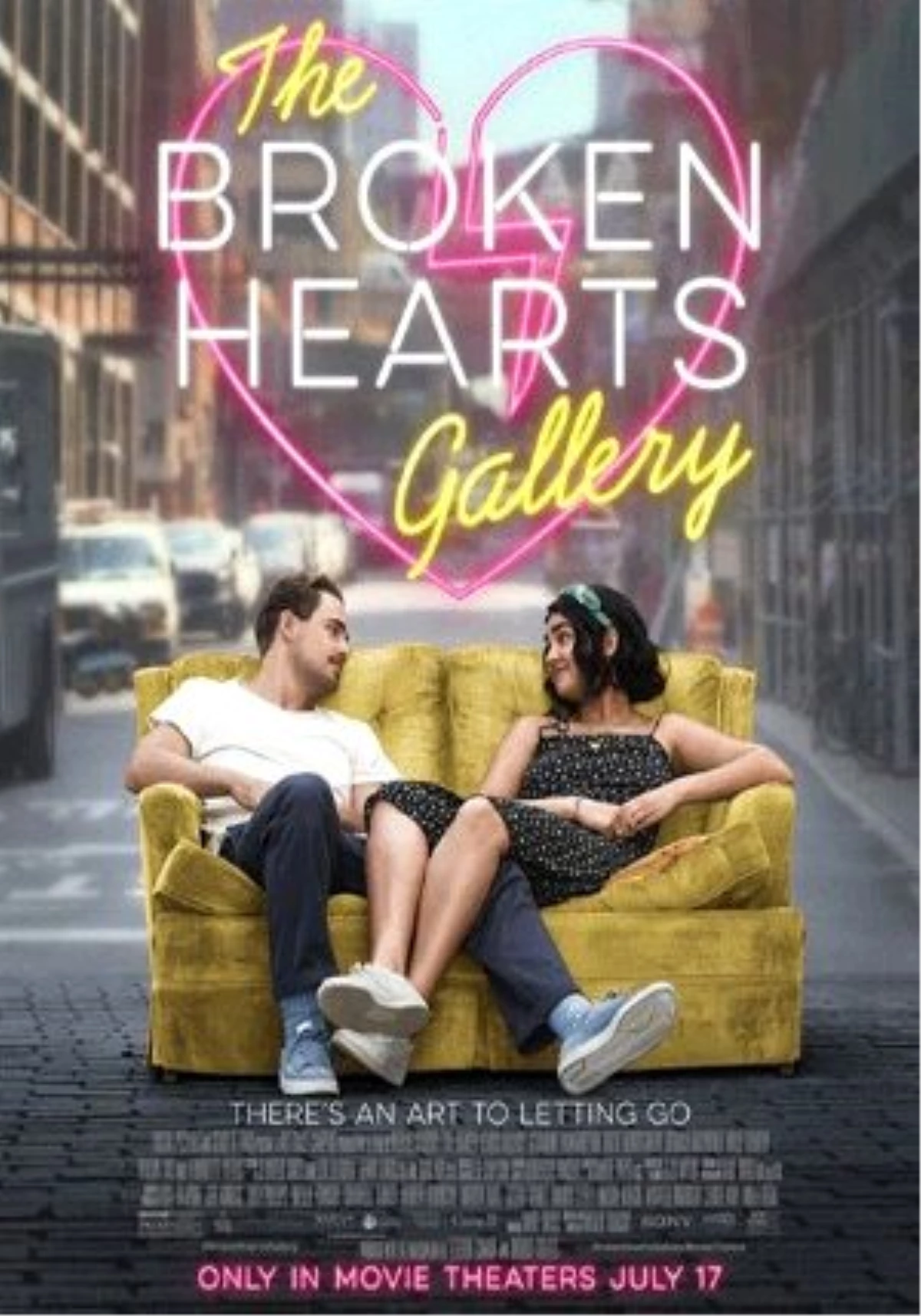 The Broken Hearts Gallery Filmi