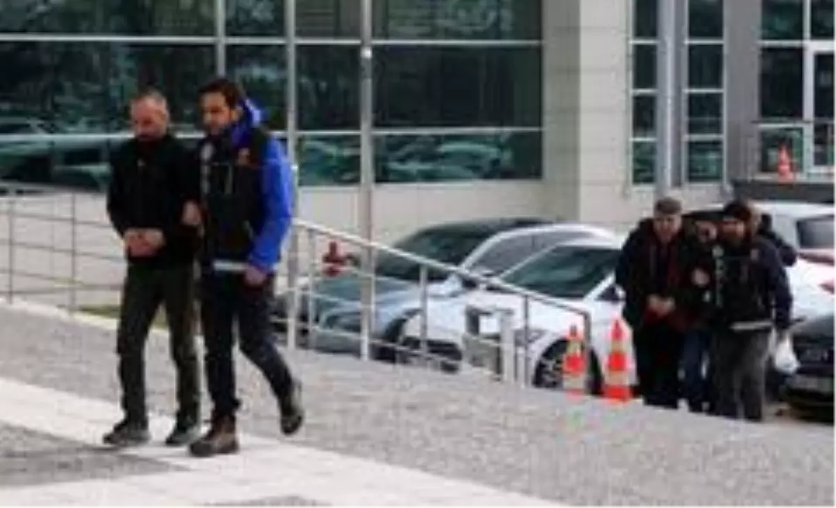 Bolu\'da 303 gram kokainle yakalanan 2 kişiye 15\'er yıl hapis