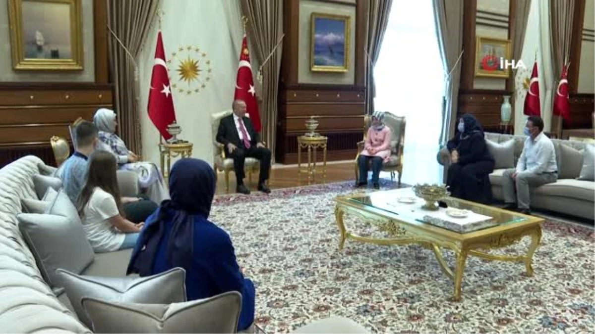 Son dakika haberi | Cumhurbaşkanı Erdoğan, görme engelli hafız Ravzanur\'u kabul etti