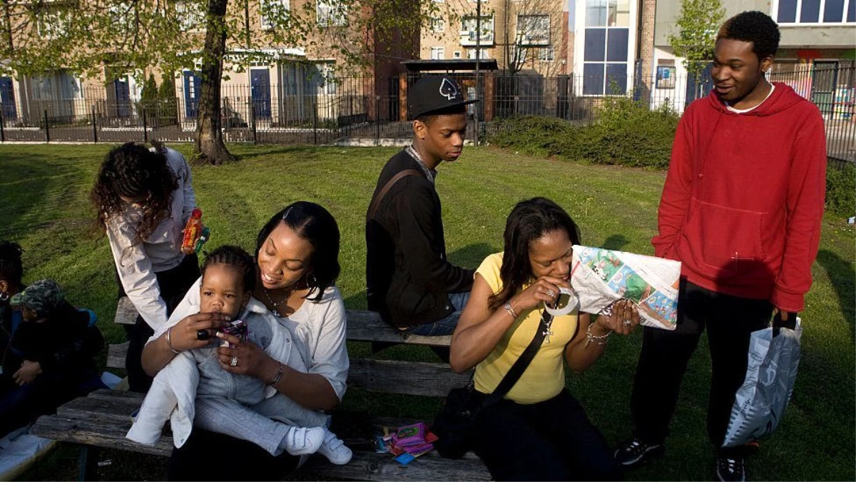 İngiltere\'de her iki siyah aileden biri yoksul