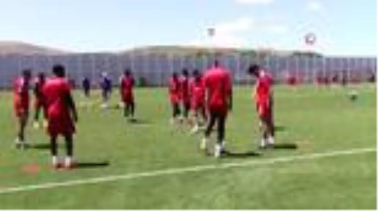 Son dakika haberleri! Sivasspor\'da Kasımpaşa mesaisi sürüyor