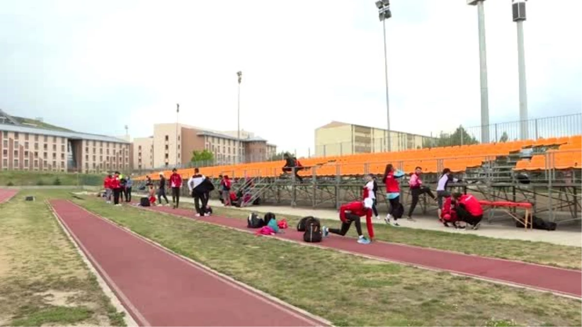 Atletizm Milli Takımı\'nın Erzurum kampı başladı