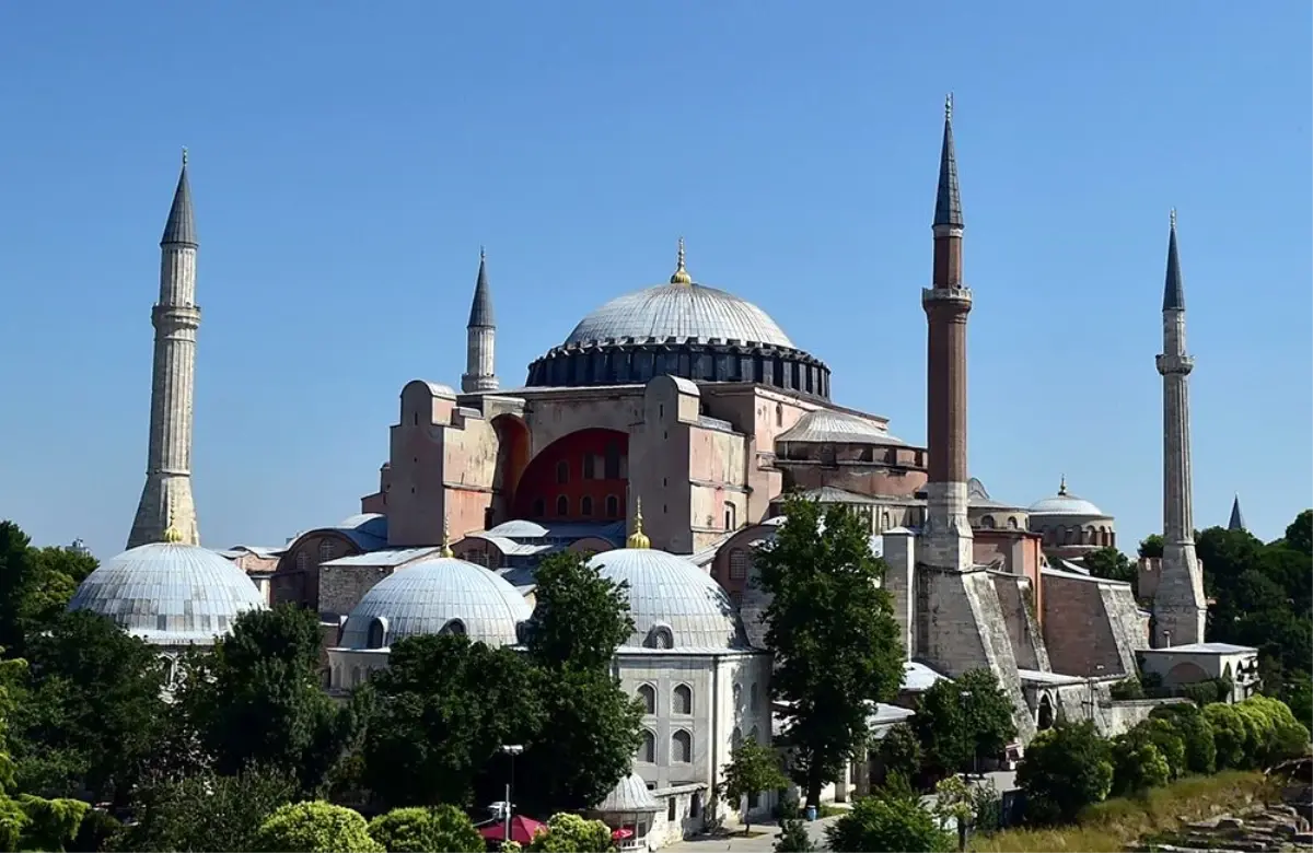 Ayasofya\'da karar bekleniyor