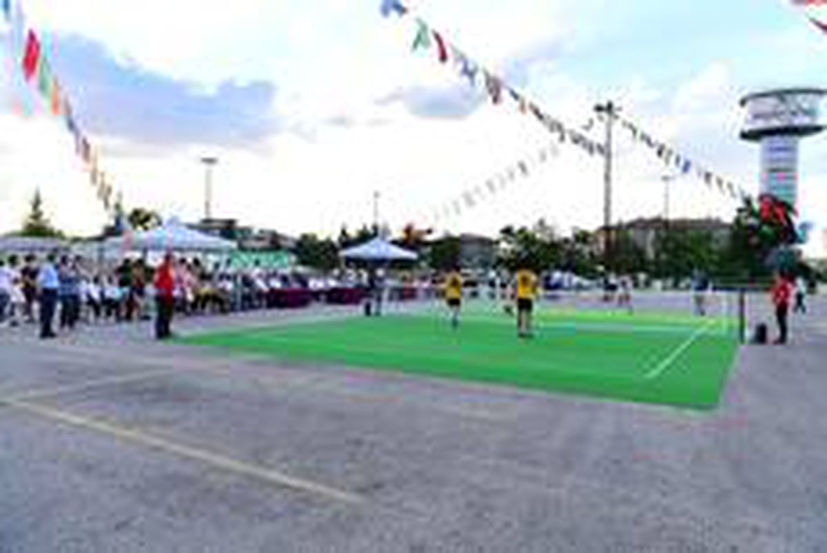 Malatya\'da ayak tenisi heyecanı