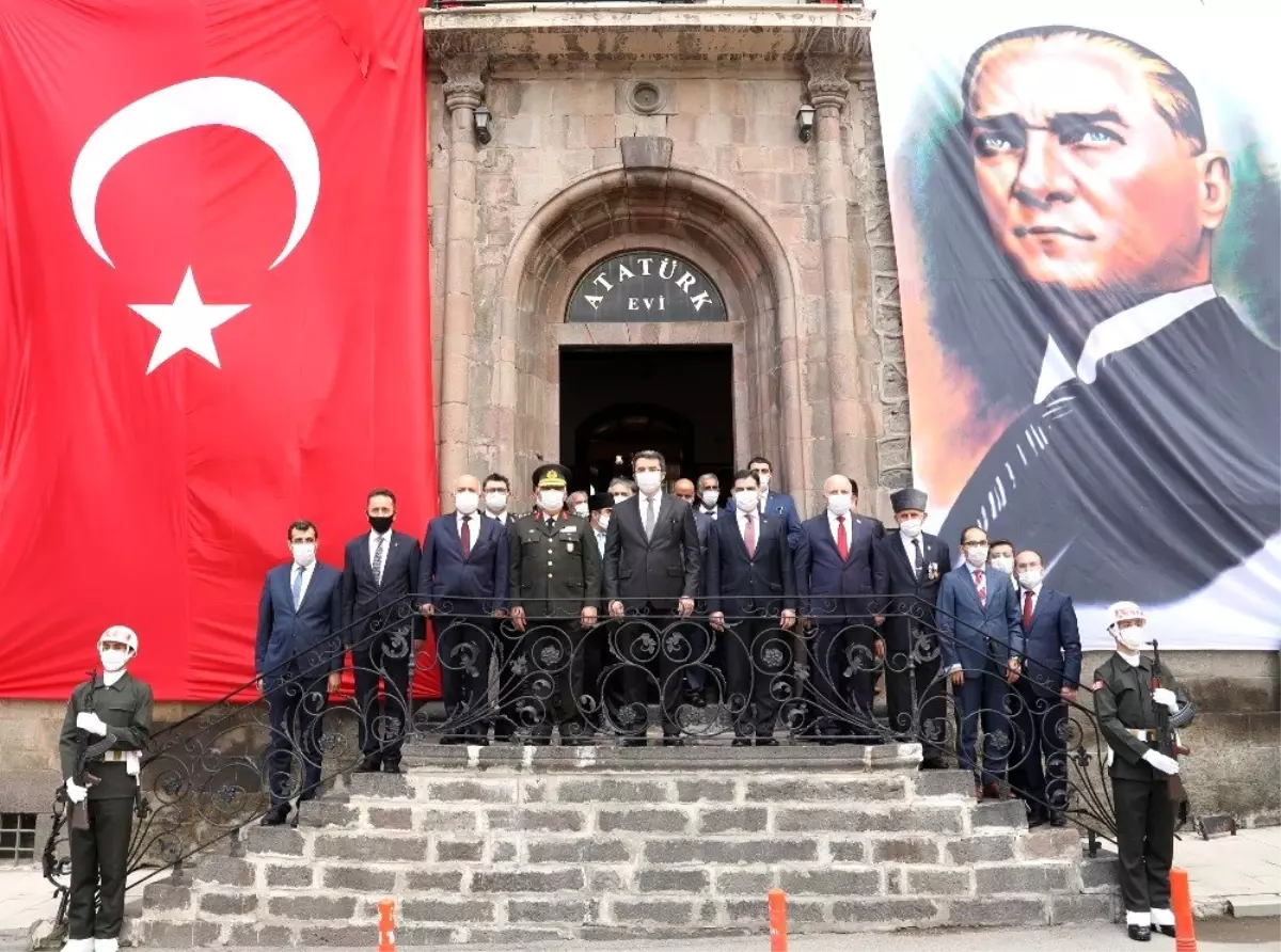 Atatürk\'ün Erzurum\'a gelişinin 101. yıl dönümü törenlerle kutlandı