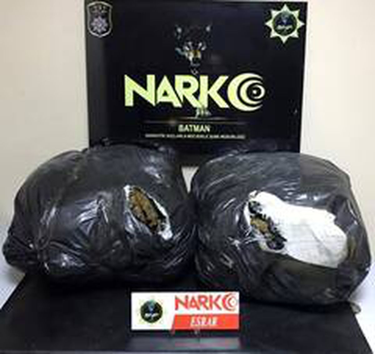 Batman\'da 26 kilo 700 gram esrar ele geçirildi