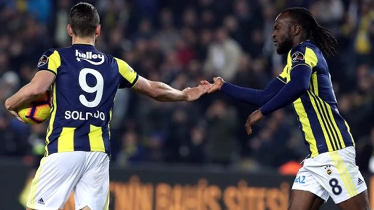 Fenerbahçe\'nin eski oyuncusu Victor Moses, menajerler tarafından Beşiktaş\'a önerildi