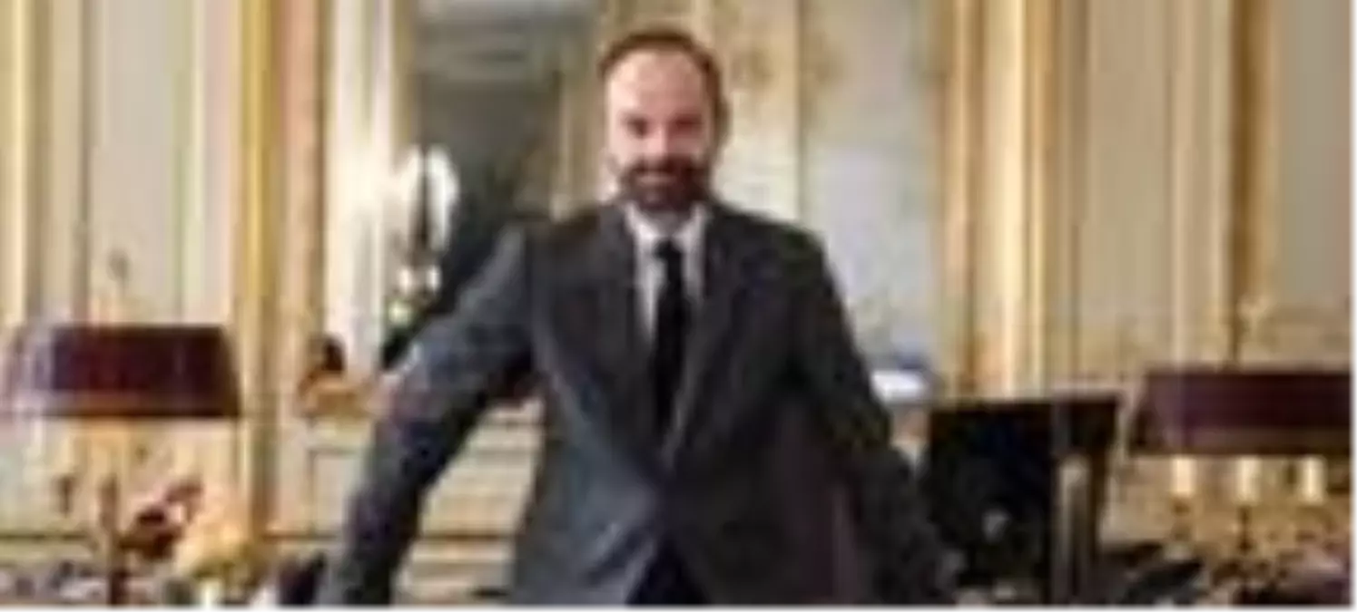 Fransa Başbakanı Edouard Philippe istifa etti