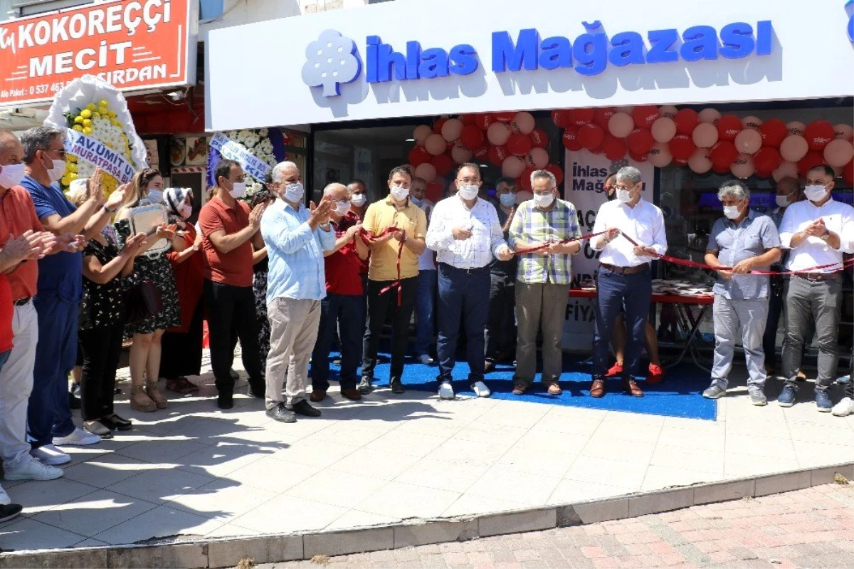 İhlas Mağazası Antalya\'da ilk şubesini açtı