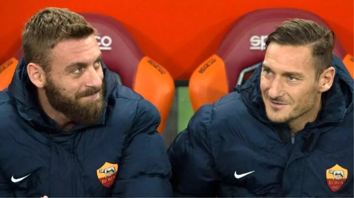 Roma\'nın efsane futbolcusu De Rossi, Fiorentina\'nın başına geçti