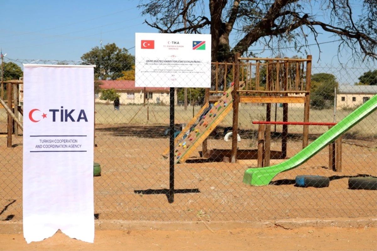 TİKA\'dan Namibya\'daki mülteci çocuklara destek