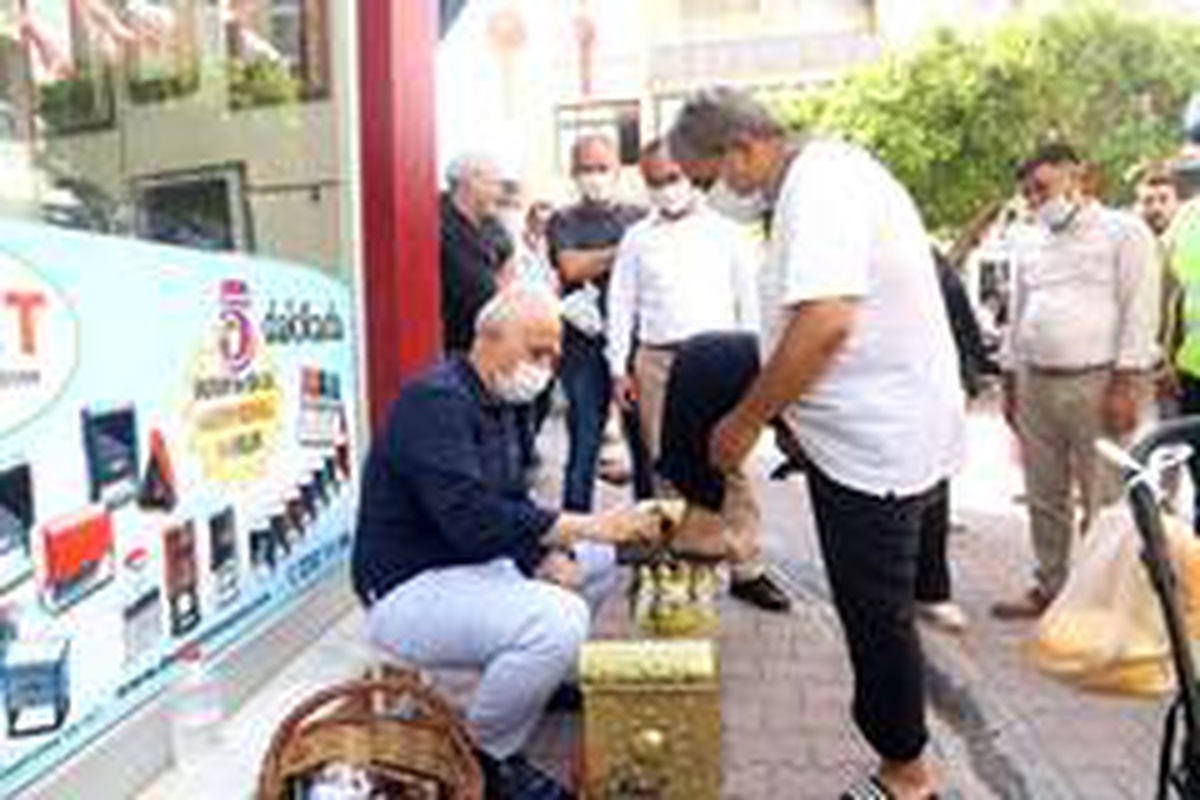 Başkan Gültak, İstiklal caddesi esnafını ziyaret etti