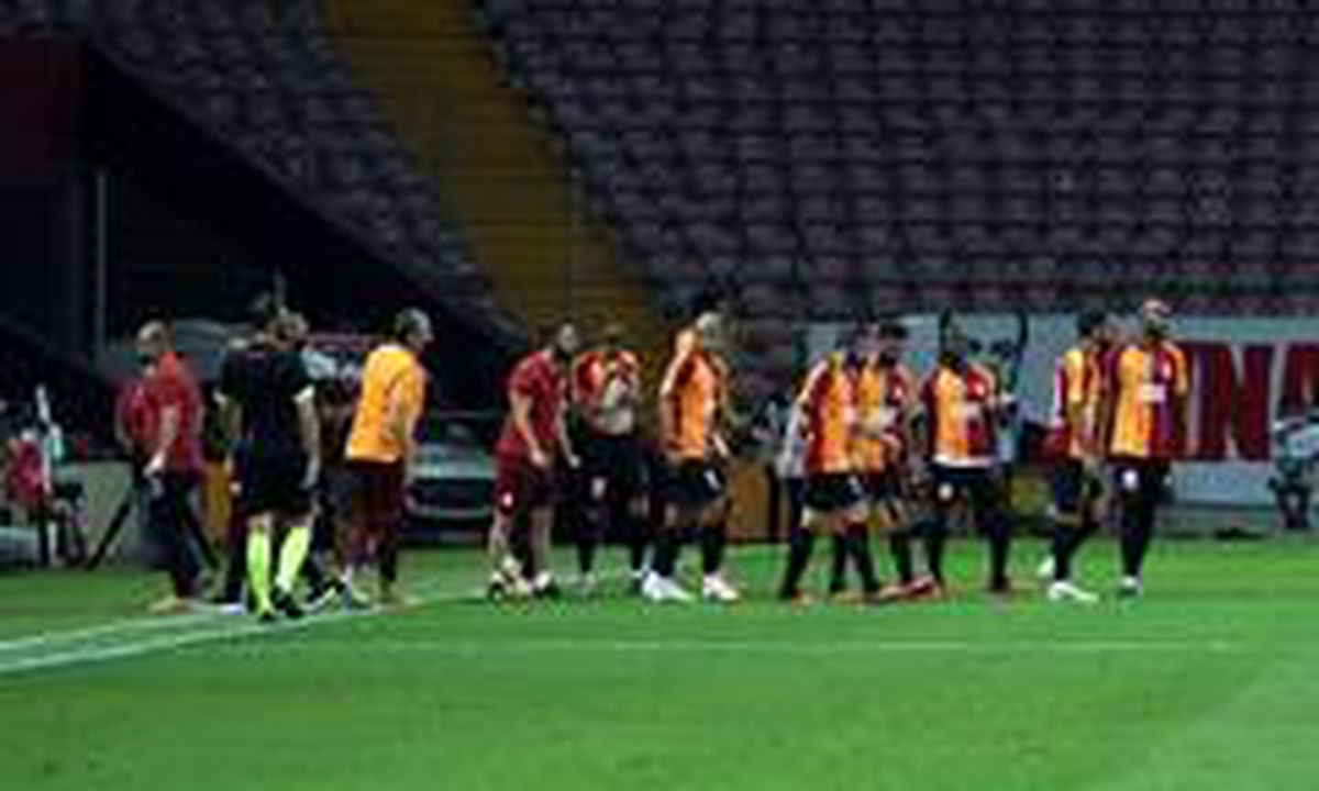 Galatasaray\'da galibiyet hasreti 6 maça çıktı