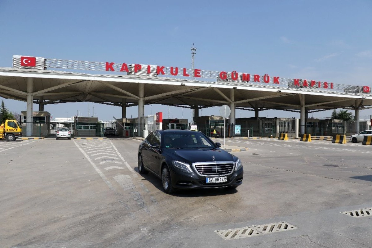 Kapıkule\'de rakamlar açıklandı: 1 ayda 102 bin 586 yolcu